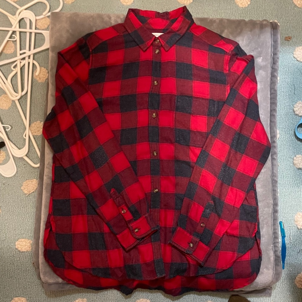 Botton down shirt